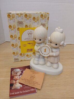 Precious Moments God Blessed Our Year Together Love Happiness Poreclain Figurine